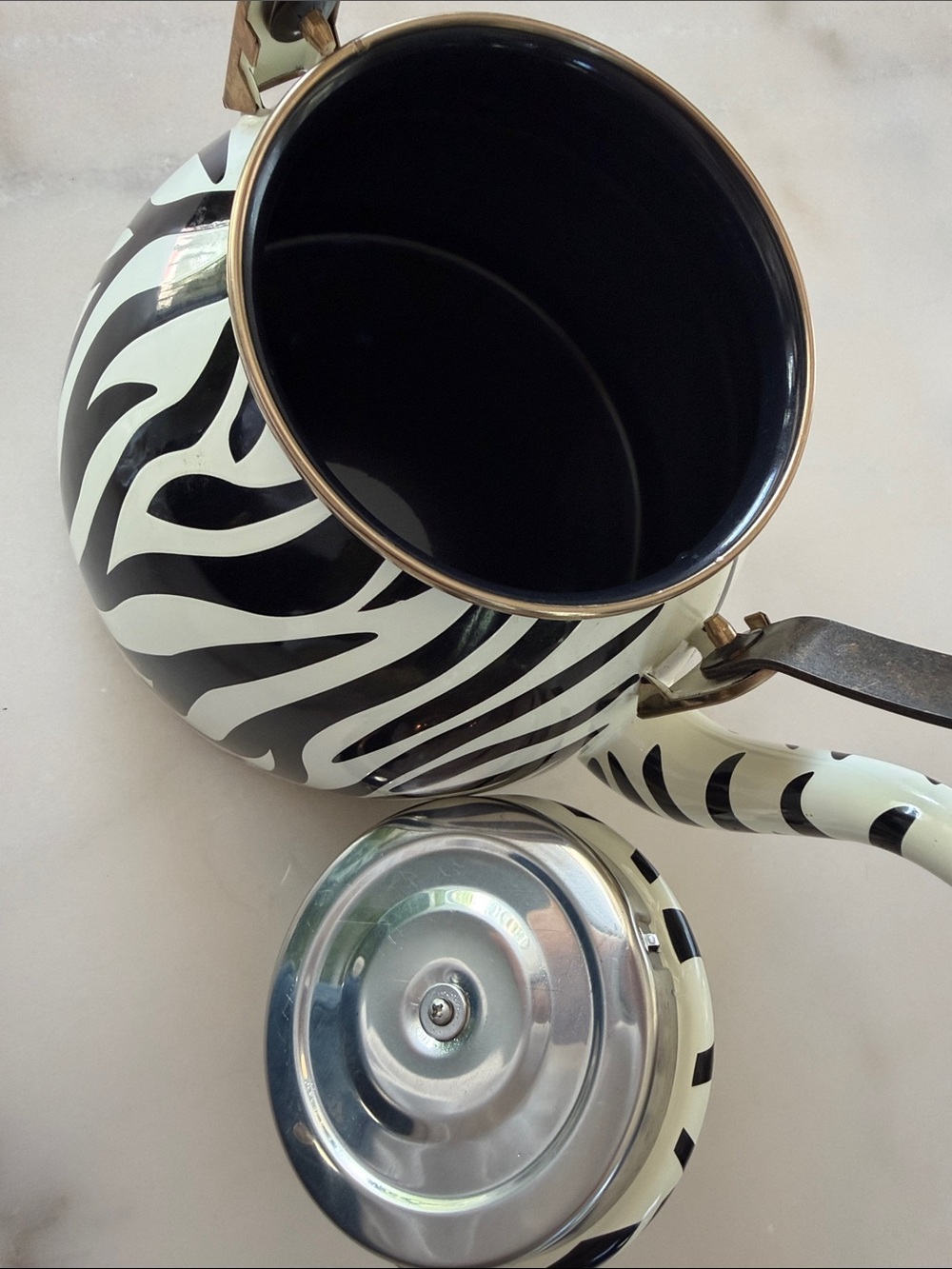 MacKenzie-Childs Zebra 2 Quart Tea Kettle - Picture 4 of 6